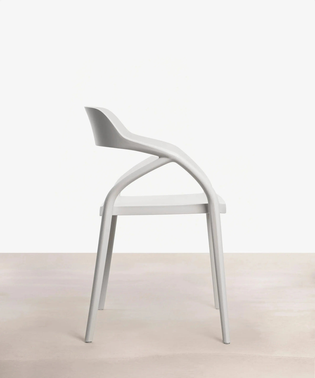 Silla de Polipropileno con Reposabrazos Grace