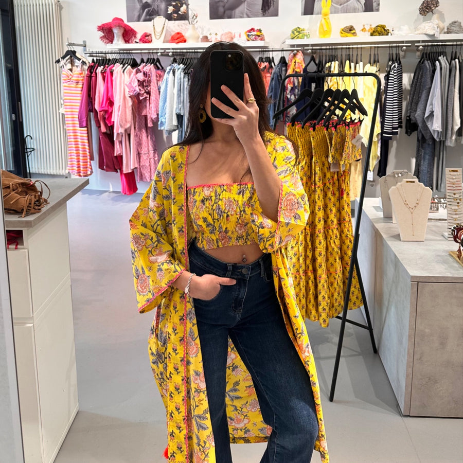 Place du Soleil – Kimono mit floralem Print und Gürtel
