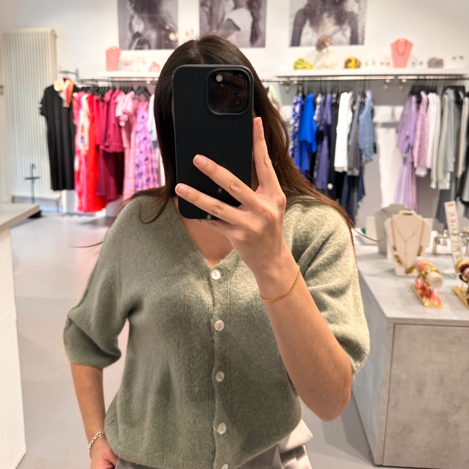 Zarter Strick-Cardigan – Bild 1